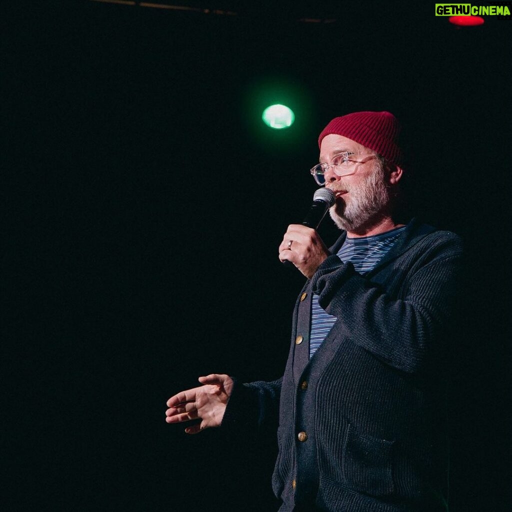 Rainn Wilson Instagram - Had a BLAST being the monologuist at @lastimprovshow - with some of the greatest comedians and improvisers on the planet. I spoke about my ball operation and annoying men in yoga classes among many other things.