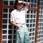 Rathavit Kijworalak Instagram - วันนี้ไปเดินเล่นข้างนอกกันไหมครับ… ไม่ว่าจะออกแดดยังไง ก็มีตัวช่วยดีๆ อย่าง Eucerin pH5 Hydro Serum บอดี้เซรั่มเข้มข้น เนื้อบางเบา แต่บำรุงได้อย่างล้ำลึก ใช้แล้วรู้สึกชุ่มชื้นแห้งไวไม่เหนียวเหนอะหนะ แล้วยังผลัดเซลล์ผิวที่คล้ำเสียออกไปพร้อมสร้างเซลล์ใหม่ให้ผิวแข็งแรง กระจ่างใสอีกด้วยครับ อย่าลืมไปลองใช้กันเยอะๆนะครับ #EucerinThailand #pH5ชุ่มชื้นยืนหนึ่ง