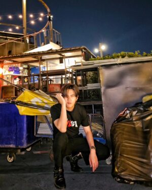 Rathavit Kijworalak Instagram - เทสที่สร้าง และ ร่างที่เป็นนน 
ขอบคุณชาวเชียงใหม่ครับบบ 👻
#พี่นาค4