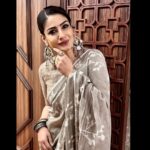 Raveena Tandon Instagram - No objections here! #PatnaShuklla rules the screen! Now streaming on @disneyplushotstar .