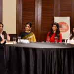 Raveena Tandon Instagram - An afternoon well spent! With the power ladies of our Legal System! #mrunalinideshmukh @advocate.vandana @tanyachaitanya27 @priyankakhimani and @sanaraeeskhan