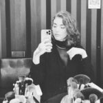 Reyhaneh Parsa Instagram - 🙂 smile,and the world smiles with you!