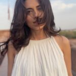 Riddhi Dogra Instagram - Brb! Living the palace life 👸♾️♥️ 💋💄 @shreyakiritmakeupandhair 💆🏻‍♀️ @akshataa.mani 🎥@ishukhngwalphotography @gupta_s30s