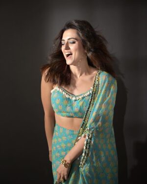 Riddhi Dogra Instagram - 🩵🤍💚
Outfit @lapink_by_knareshkumar 
📸 @deepak_das_photography 
Styling @ananyaarora2013 
Hair- @sunny_hairr 
Makeup up- @monashairandbeauty