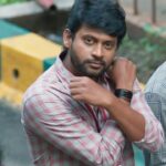 Rio Raj Instagram - Life la maraka mudiyaadha memories uh relive pana ready uh irunga 🥹❤️ #Joe Streaming from January 15 on #DisneyPlusHotstar #JoeOnHotstar @hariharanram_24 @rio.raj @siddhukumar @rahul_kg_vignesh @varun_kg_official @visioncinemahouse @arulanandhu.d @thisismathewo @sakthifilmfactory @bhavyatrikha @malavika_manojj @anbu_thasan @actoraegan @vkvigneshkanna @kevinfelson @studiodigibi @Abusdc @chals_dance_director @donechannel1 @thinkmusicofficial