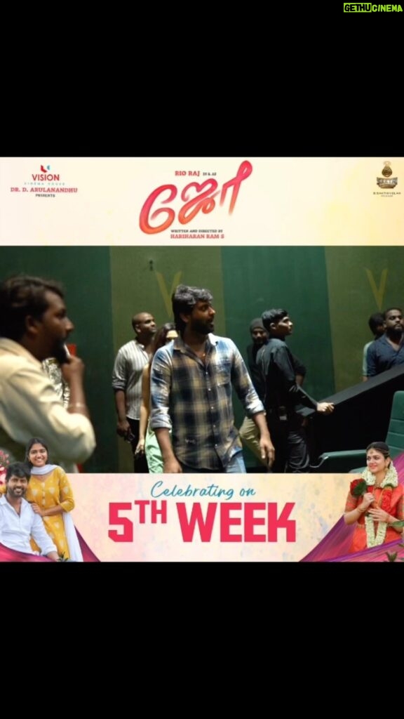 Rio Raj Instagram - #joethemovie Entering in to 5th week 💖 I don’t remember How many Hugs🫂 ,Happy tears 🥲, Happy smiles 😊, Laugh😂, cheers 🤩 . All I can remember is Your words “Thank you” 🙏🏻 The best part of this journey is Visiting Theatres and sharing Success with you all 🫂 #Celebratingon5thweek These scenes on theatres of “Joe”, An Unforgettable Romantic Journey with you all ❤️ #Joethemovie 💖 A @hariharanram_24 🎬 ⭐ing: @rio.raj @siddhukumar 🎼 @rahul_kg_vignesh🎥 @varun_kg_official🎞✂️ Co produced by @pannaibrothersoffl Produced by @visioncinemahouse @arulanandhu.d @thisismathewo All India Theatrical Release by @sakthifilmfactory @bhavyatrikha @malavika_manojj @anbu_thasan @actoraegan @vkvigneshkanna @kevinfelson @praveenalalithabhai @elangokumanan @vjrakesh_offl @studiodigibi @Abusdc @chals_dance_director @thinkmusicofficial @donechannel1