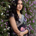 Ritu Varma Instagram - 💟 Outfit @anushareddy.couture Jewellery @starlajewelsofficial Styling @sandhya_sabbavarapu @team_sandhya Styling team @thumu_bhavana @sunandini_vijjagiri MUA @makeupartist_arti Hair @durgarao_kvv Photography @adrin_sequeira