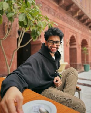 Rohit Suresh Saraf Instagram - It’s that time again ☕️🙇🏻‍♂️♥️