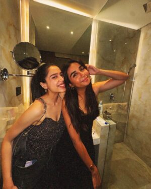 Rohit Suresh Saraf Instagram - Turning heads ngl