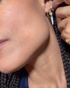 Rosario Dawson Instagram - Sparkling in London with @theofficialpandora’s lab-created diamonds.  

#diamondsbypandora #labcreated #pandorapartner