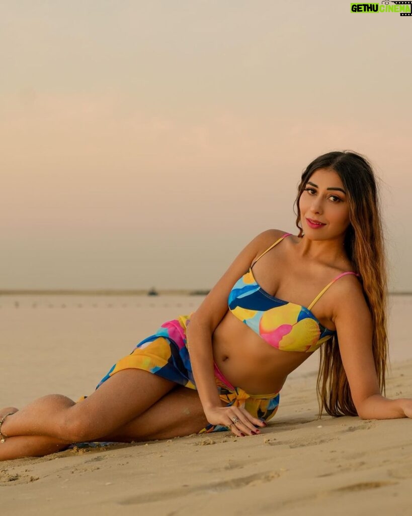 Ruma Sharma Instagram - She’s mad but she’s magic ✨ . . Collaborator - @sugandhevents Edit by - @wasey_rock69 . #rumasharma #bikinilovers #dubaibeach #beachbikini #goldenhourlight #sunsetphotoshoot #swimwearshoot #angelcroshetswimwear #beachbabe Dubai Beach