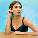 Ruma Sharma Instagram - Take a ride on my energy 🔥 . Edit by - @wasey_rock69 . #rumasharma #temptationislandindia #tempter #poolshoot #highonfire India