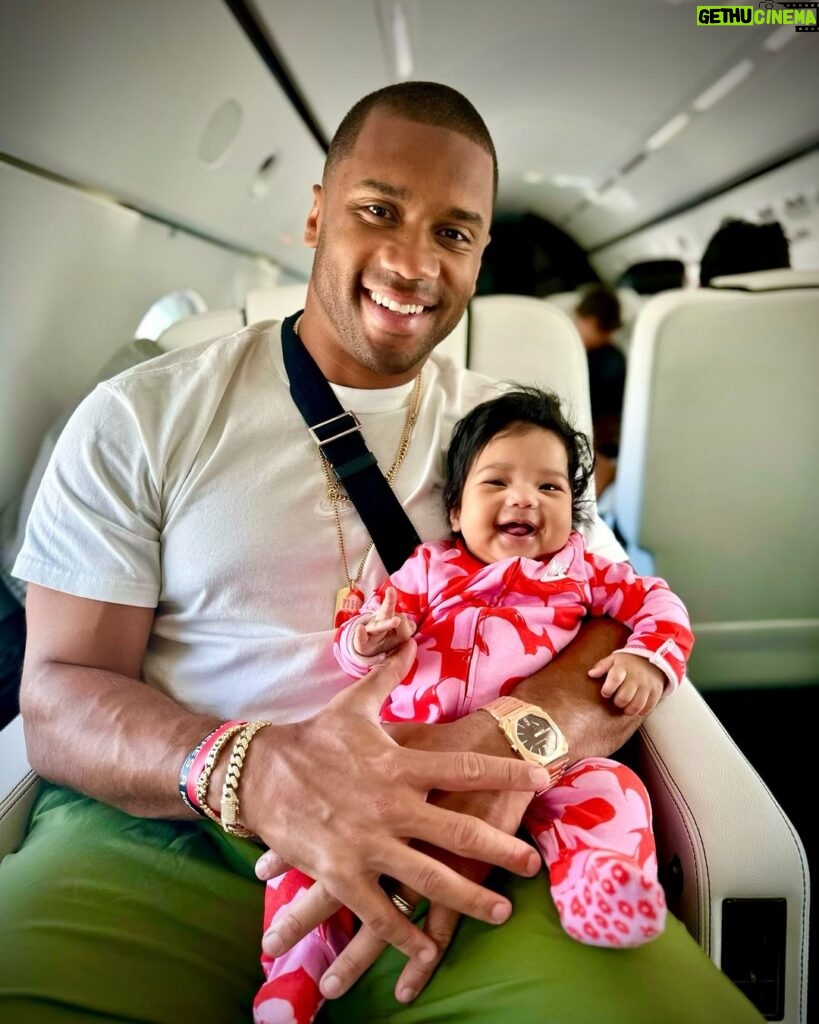 Russell Wilson Instagram - Baby girl knows how to make Daddy Smile @ciara