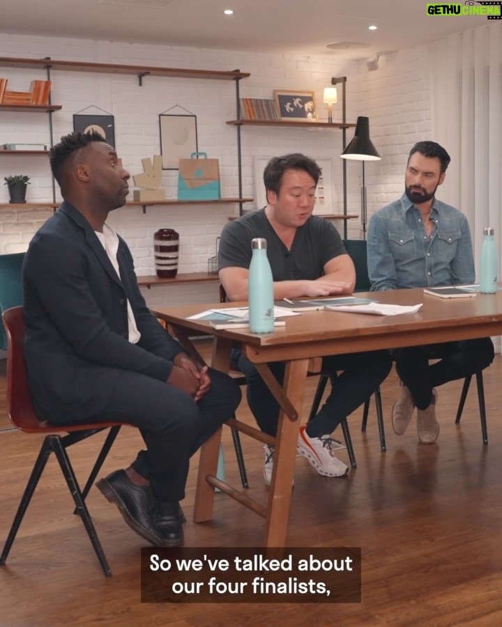 Rylan Clark Instagram - 💙 BEATING HEART OF THE COMMUNITY💙 It’s time for us to celebrate a place that adds a cultural ‘pulse’ to every dish. See what we did there? 💕 We are delighted to present the winners of our ‘Beating Heart of the Community Award’ at the 2024 Deliveroo Restaurant Awards... @happy.mondays.coffee.co! They stole the spotlight for their exceptional impact on their local neighbourhood. 🏆🌍 It wasn’t easy for our incredible judges, but @Rylan, @jimfamished, and our esteemed Deliveroo panel thought long and hard to decide. ✨ Drop a ‘💖’ in the comments to congratulate them! #DeliverooRestaurantAwards2024 #ad
