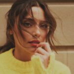 Sıla Türkoğlu Instagram - Women’s Shine Ekim!🤍 Röportaj: Ayşe Çağla Küçük @aysecaglakucuk Seray Yazıcıoğlu Ezmiş @sryzcglu  Fotoğraf: Onur Demirdağ @onurdemirdag  Styling: C’est La Vie  @cestlavie.istanbul  Makyaj: Banu Aksungur @banu_aksungur  Saç: Görkem Gürer @gorkemgurer