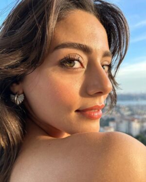 Sıla Türkoğlu Instagram - 🌻✨