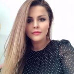 Sahar Moghadass Instagram - میری ببینی جاتو با کی میشه پُر کرد با اینکه این دوری تحمل کردنی نیست تو انقدر بودی کنارِ من بفهمی جایِ کسی با هیچ کس پُر کردنی نیست . روزبه بمــانى .... . . #sahar #saharmusic #roozbehbemani #روزبه_بمانی #God #love #🤍#❤️ St John's Wood