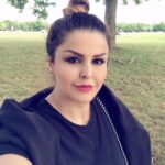 Sahar Moghadass Instagram - خـــوب من اومدم 😋 چه خبرااااا ؟ خوبين ؟ Regent's Park