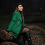 Sahar Moghadass Instagram - کاش این بهار شروع خوشبختى و آزادى باشه 🌿 . . Photo : @faezphotography Regent's Park