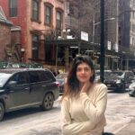 Sanjana Sanghi Instagram - An eggs benny a day. A jazz or comedy show every evening. A new friend a day. Many discoveries everyday 🤍✨ You have my heart, New York. New York City