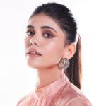 Sanjana Sanghi Instagram - And our #KadakSingh journey begins ✨💛 We absolutely can’t wait for our trailer to reach you all. November 20th. Stay tuned. ✨