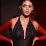 Sanjana Sanghi Instagram - Your abundant love has made our baby #KadakSingh trend on number 1 on @zee5 globally 🖤✨ Here’s taking it back to our most special premier night in Mumbai. One filled with people I love dearly, celebrating our film that has changed something within me, forever. #SOGRATEFUL 🌸☀️ Mumbai, Maharashtra