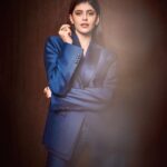 Sanjana Sanghi Instagram - @pankajtripathi and I are coming to you soon with #KadakSingh 💜 I can’t wait! . . . . . _____ Styled by : @castelino_priyanka 👗: @karrtikd @misho_designs @monrowshoes 💄: @riyasheth.makeuphair @chettiarqueensly Mumbai, Maharashtra