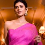 Sanjana Sanghi Instagram - In aakhon ki masti mein… 🎵 Felt me some major desi Barbie core energy as I basked in gratitude whilst at a beautiful morning at work back in my janmbhoomi Dilli👧 💕 Leela Palace New Delhi