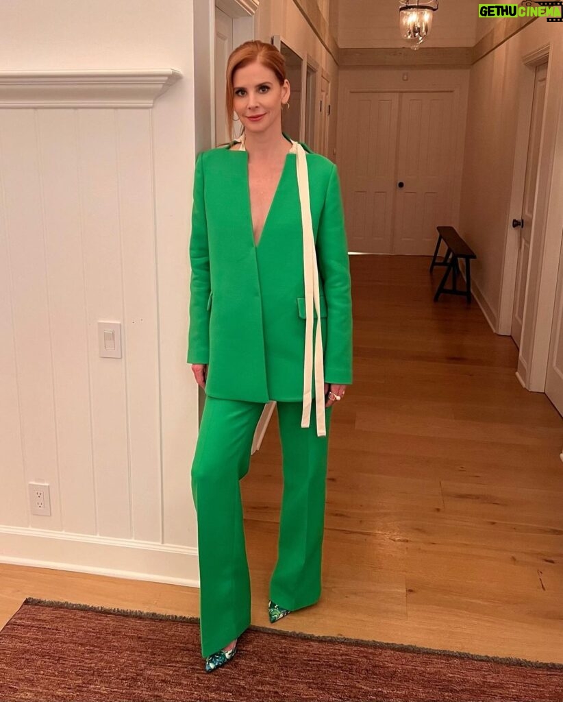 Sarah Rafferty Instagram - I was thrilled and honored to attend and fan girl at the Time Women of the Year Gala last week. Such an inspiring night celebrating the women leading the way in creating a more equal world. Thank you for having me @jessicasibley @time @eventsattime Thank you @maisonrabihkayrouz @beau_nelson @e_mendez @mateonewyork Los Angeles, California