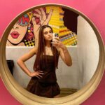 Savannah Clarke Instagram - Y O U P O P L A ___________________________________ Even if we didn’t end up where we thought We always end up where we are meant to be ___________________________________ #PopArt #LaVibes #BirthdayCelebrations #MirrorSelfies #Bowling #Brunch #LaCafes #StPatricksDay #Venice #WaterfrontVenice #FarmerMarkets #ThingsToDoInLosAngeles #Shopping #Art #caps #Music #GoodVibes #ChasingSunsets #🌅 #LifesJourney ___________________________________ Los Angeles California