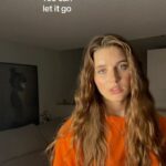 Savannah Clarke Instagram - M A T I L D A ___________________________ You don’t have to be sorry for doing it on your own. ❤️‍🩹 Song: Matilda Artist: @harrystyles ________________________________ #CoverSong #HarryStyles #Matilda #InstaMusic#NewSong #FreshBeats#NewMusic #InstaMusic #ListeningParty #singer #singersongwriter #pianocover #musician #MusicIsLife #Lyrics ________________________________ Los Angeles, California