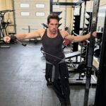 Scott Adkins Instagram - Getting back into #Boyka shape 💪💪