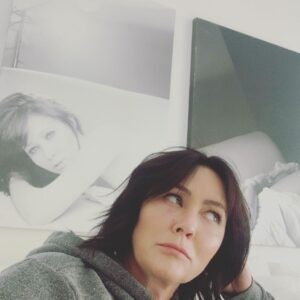 Shannen Doherty Instagram - Is it acceptable to have photos of yourself hanging above bed in guest bedroom ……. Asking for a friend.
