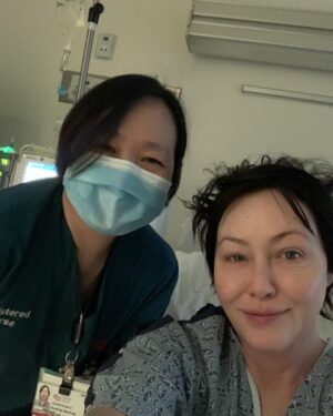 Shannen Doherty Instagram - When I woke up from brain surgery back in January of 2023, Dr Chu was first person I saw.  And then this wonderful nurse at cedars sinai whom took such great care of me. Listen to @letsbeclearpod to find out the first words out of my mouth to my doctor, and thank you @cedarssinai  Listen anywhere you get your podcast.