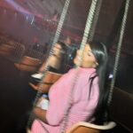 Shay Mitchell Instagram - Out on a school night 🎡
