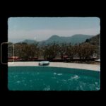 Shelley Hennig Instagram - Hey guys check this out I just directed like an Instagram post found footage movie where the audience gets to interact by swiping but please know it’s not a perfect film & I tried to make it so you know that I know this before you can even wonder if I know this I hope that’s ok & inspiring! Leche Palm Desert