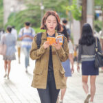 Shin Hye-sun Instagram - 서지안으로 돌아왔습니다. 내일 시청해 주실거죠? #황금빛내인생 #본방사수📺