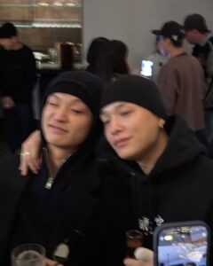 Simon Dominic Instagram - 어제 잃어버린 동생 찾음