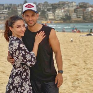 Soha Ali Khan Instagram - Yes, please ❤️
