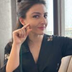 Soha Ali Khan Instagram - ‘Leave your drugs in the chemist’s pot if you can heal the patient with food’ - Hippocrates #healthyfood #almonds #snack #fitness @californiaalmonds