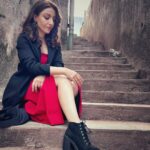 Soha Ali Khan Instagram - When in doubt just take the next small step… 🖤