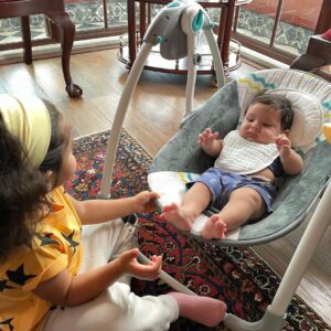 Soha Ali Khan Instagram - Happy birthday Jeh baba!!! Officially a three-nager ❤️🌈🥳