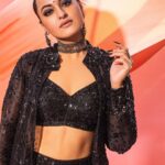 Sonakshi Sinha Instagram - Kaala jaadu hai Fareedan 🏴‍☠️ #HeeraMandiOnNetflix #ComingSoon