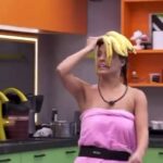 Sonia Abrão Instagram - BBB24 - No meio da briga com DAVI, que a chamou de egoísta, BIA apela na madrugada! Só piora! 🤦🏻‍♀️🍌🍌🍌🍌 🍌 (Vídeo: @globoplay)