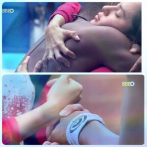 Sonia Abrão Instagram - BBB24: AMIZADE É ISSO!!! UM NÃO SOLTA A MÃO DO OUTRO! Demorô, mas ISABELLE se posicionou de vez ao lado de DAVI, deixando de se importar com o que os outros dizem! E a Cunhã-Poranga arrasou!👏👏👏👏 A imagem dela rezando pelo amigo, diante do Confessionário, foi comovente! Mas, antes disso, já tinha acontecido esse abraço apertado e a mão na mão de quem segura quem está desabando num jogo cruel! 🤝🤜🤛Momentos de ternura, só coração!❤️E caiu um cisco no meu olho!!! 😢🥰 #SoniaAbrao #ATardeESua #CALONE #DBIPro