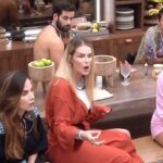 Sonia Abrão Instagram - BBB24: YASMIN NA MAIOR TRETA COM DAVI NA COZINHA!!! O TEMPO FECHOU!!! Cruzes!!! 🤦🏻‍♀️🤦🏻‍♀️🤦🏻‍♀️ (Imagens: Rede Globo) #SoniaAbrao #ATardeESua #CALONE #DBIPro
