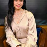 Soundarya Sharma Instagram - @purvakothari16 in conversation with the ever so energetic and bubbly @iamsoundaryasharma. Hear them talk about pursuing careers they are ever so passionate about. Soundarya also shares how she manages to don multiple hats “I think I’m really fortunate that my family understands my passion for acting and they let me be who I am and be able to do even bit what you want to do in life” #intreajewels #jewellery #diamondjewellery #soundaryasharma #womeninbusiness #womensupportingwomen #womenempoweringwomen #womenentrepreneurs