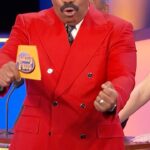 Steve Harvey Instagram - A guy who’s good at BLANK is probably also good in bed. 🤠🚗🛞 #SteveHarvey demos! #FamilyFeud