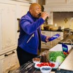 Steve Harvey Instagram - Let’s not over complicate this folks…. Our Vitality Daily Greens not only make you feel good, but they taste good too. That’s a win/win situation! 🏆 What’s your favorite L’Evate You Vitality Daily Greens flavor? Chocolate🍫 Or Tart Cherry 🍒 Drop your answers below 👇 #LevateYou #LevateYourHealth #UpYourGreens