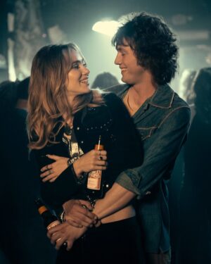 Suki Waterhouse Instagram - warning - final episodes with mother and father might break you like they did me